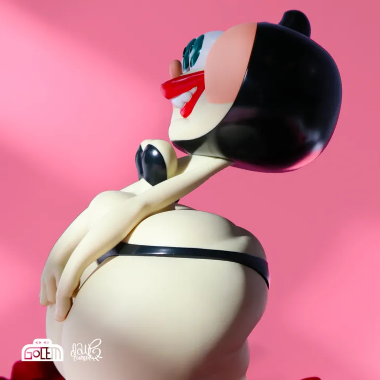 Mimi Wobbly Classic by Dave Cooper