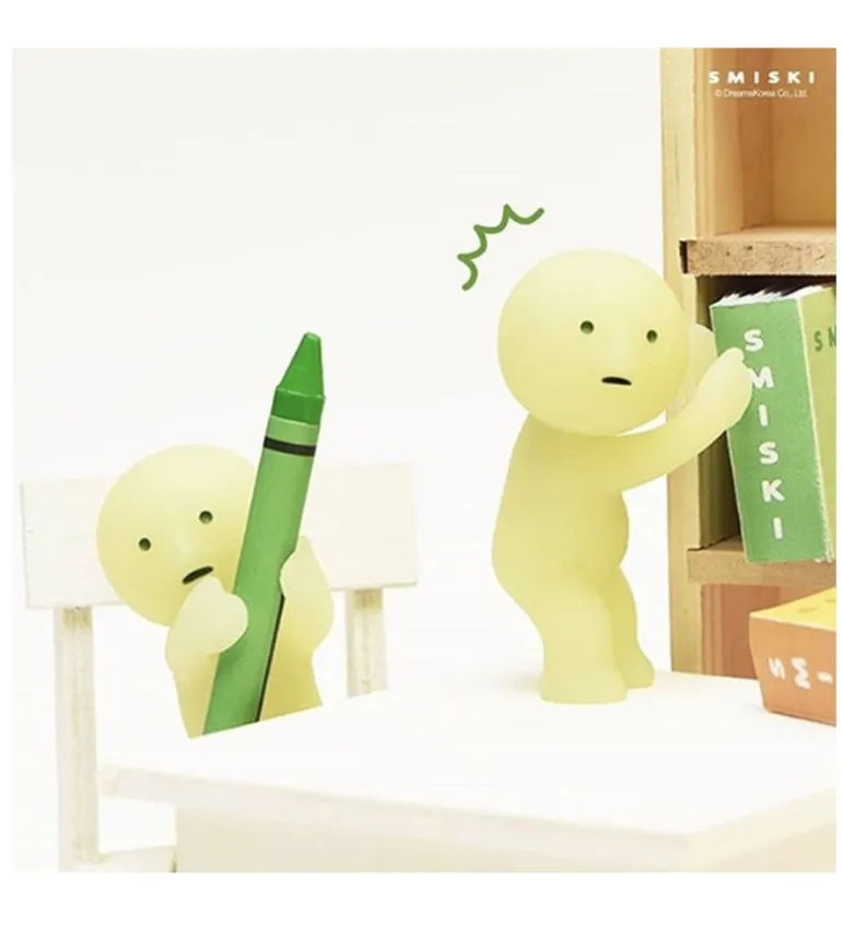 Smiski Living Series