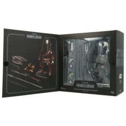 Star Wars The Mandalorian figurine Egg Attack Action Beskar Armor